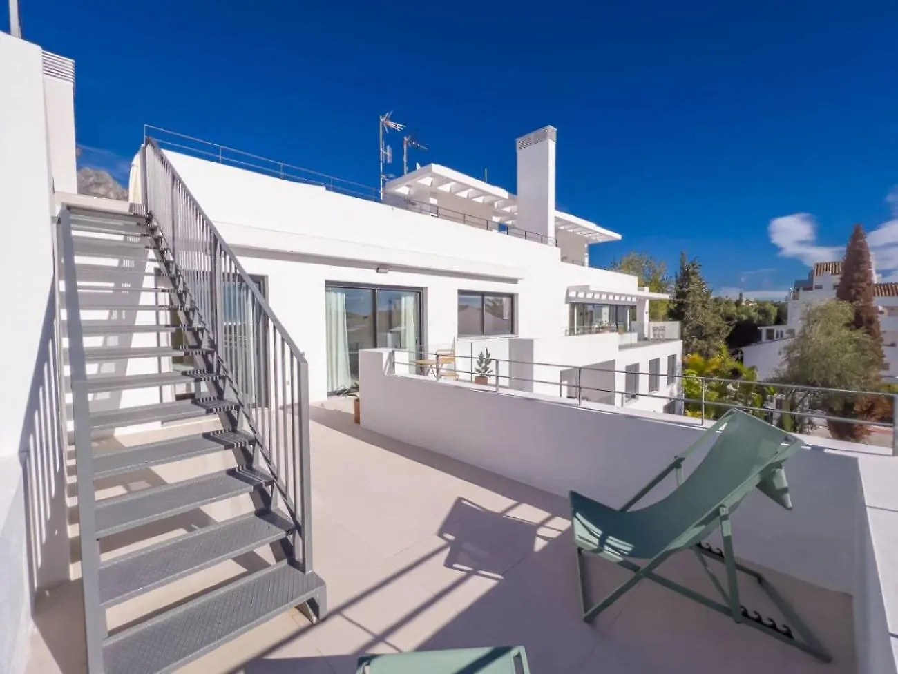 Pent-House On The Golden Mile Apartment Marbella